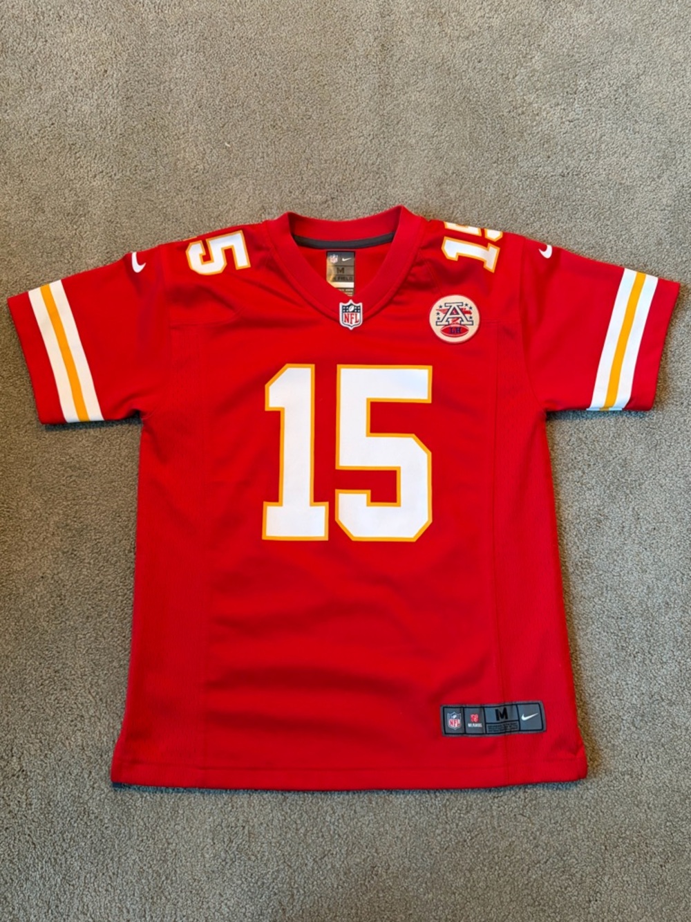 Nike NFL Kansas City Chiefs Patrick Mahomes Jersey 

Youth/Kids Boys Size Medium